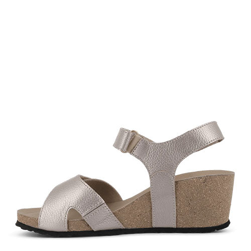 Green Comfort Wave sandal